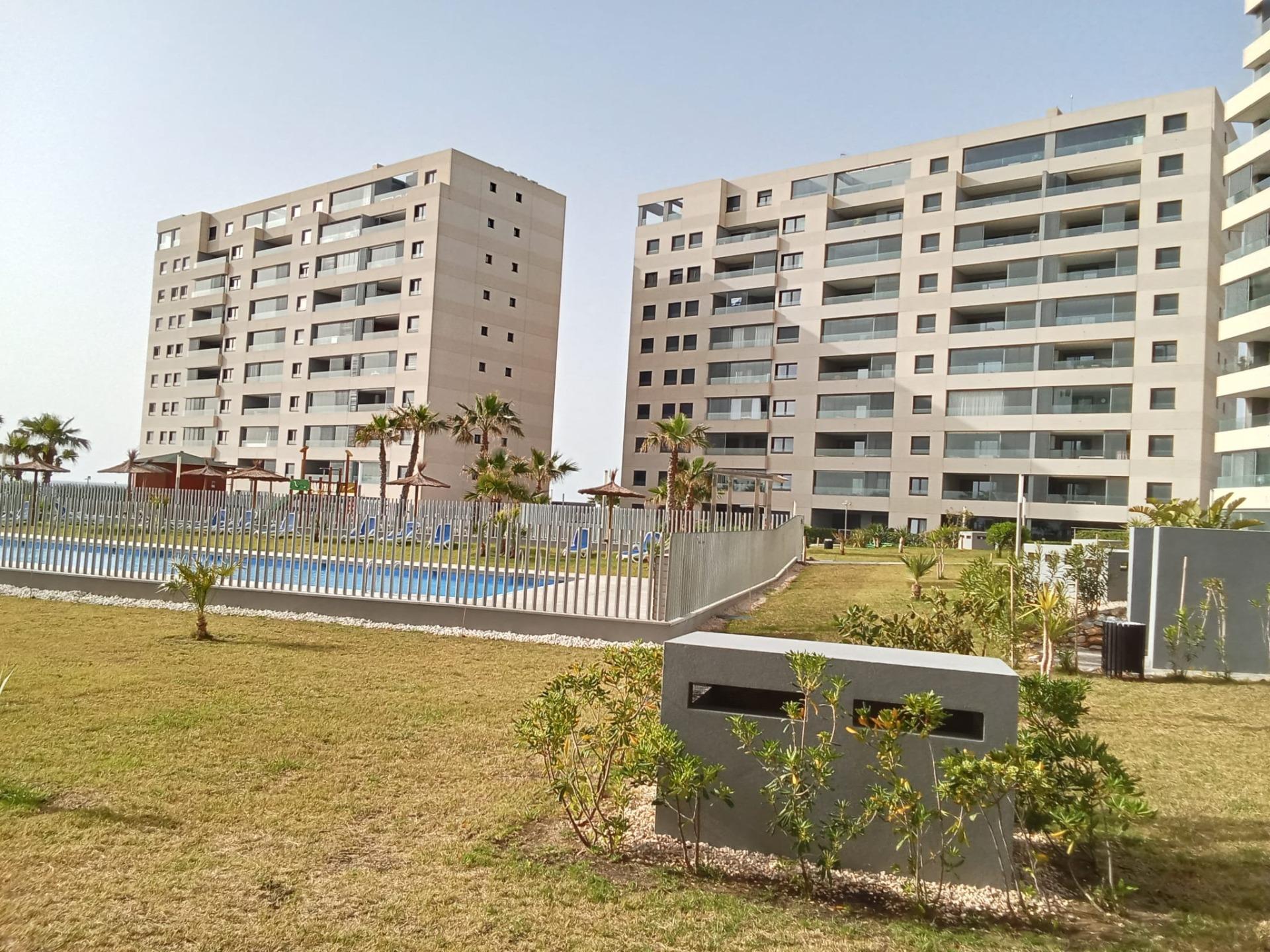 Master bedroom in apartment for sale in Torrevieja