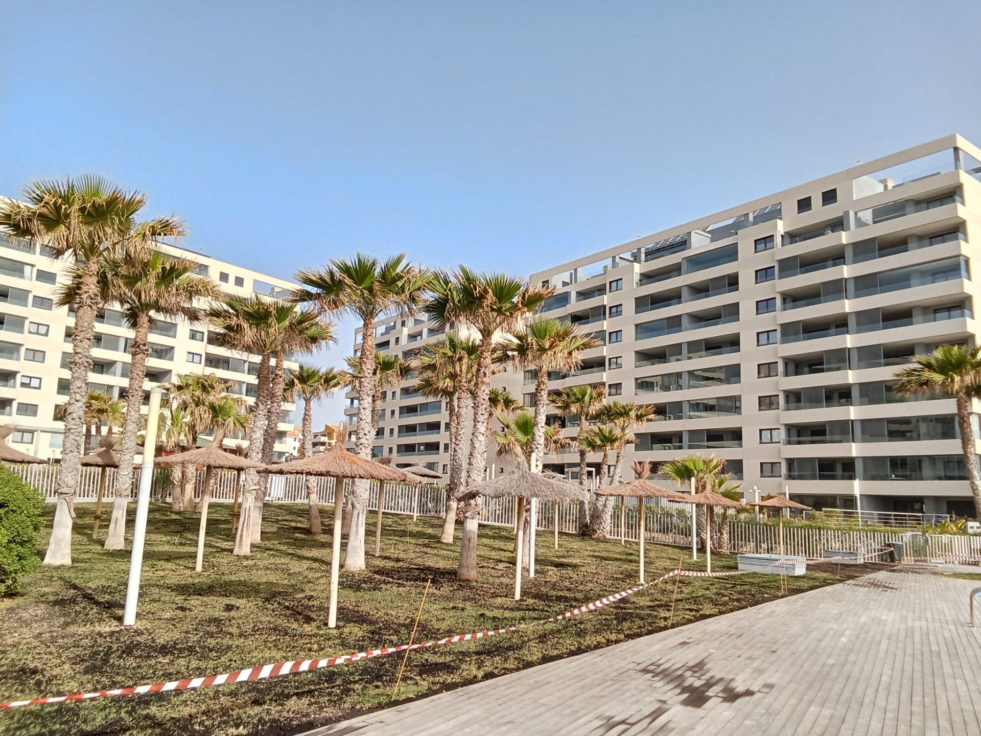 Garden in apartment for sale in Torrevieja
