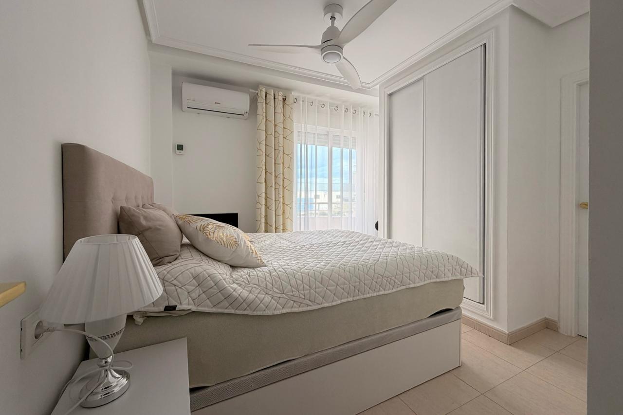 Bathroom in apartment for sale in Torrevieja