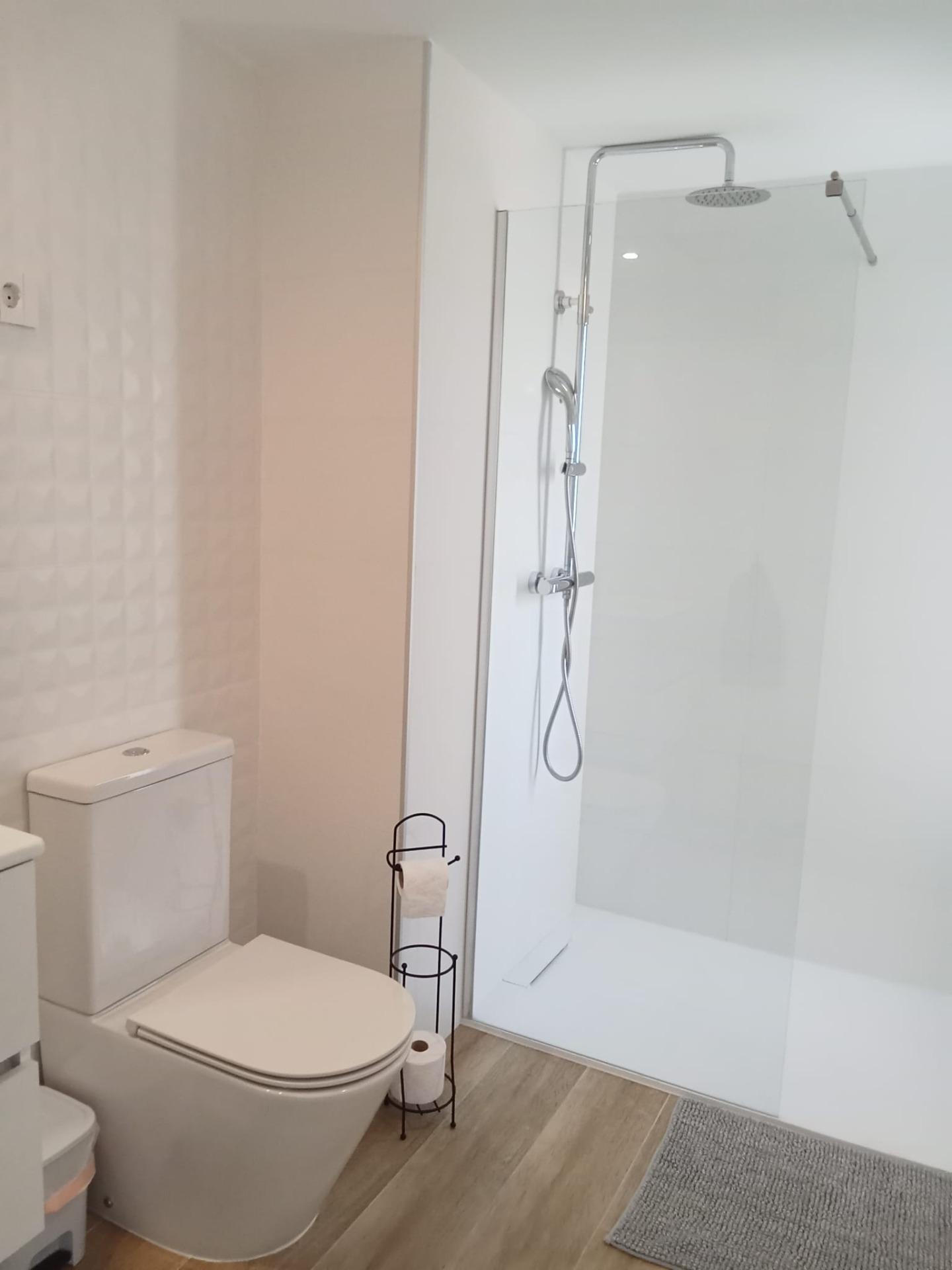 Kitchen in apartment for sale in Torrevieja
