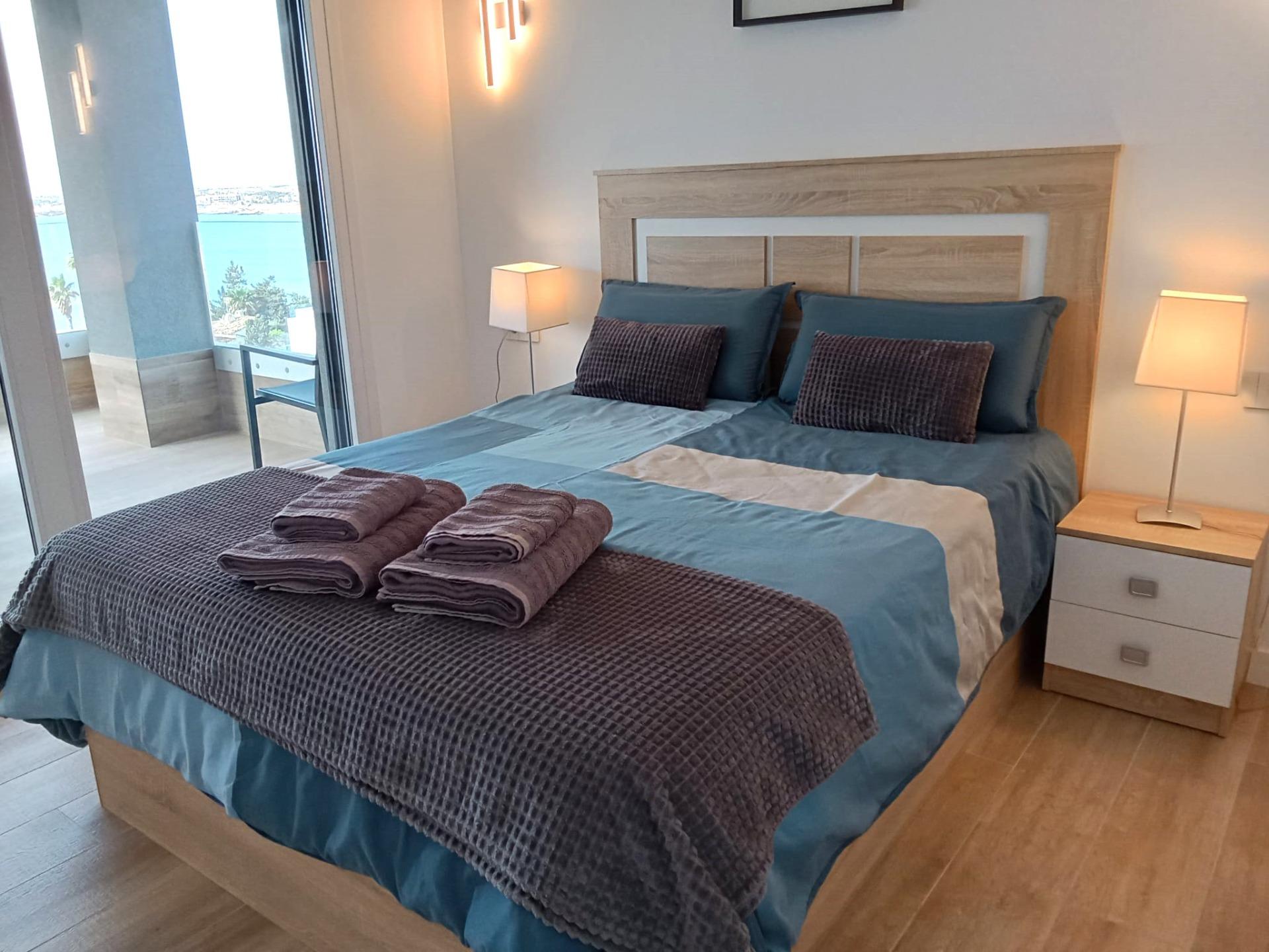 Master bedroom in apartment for sale in Torrevieja