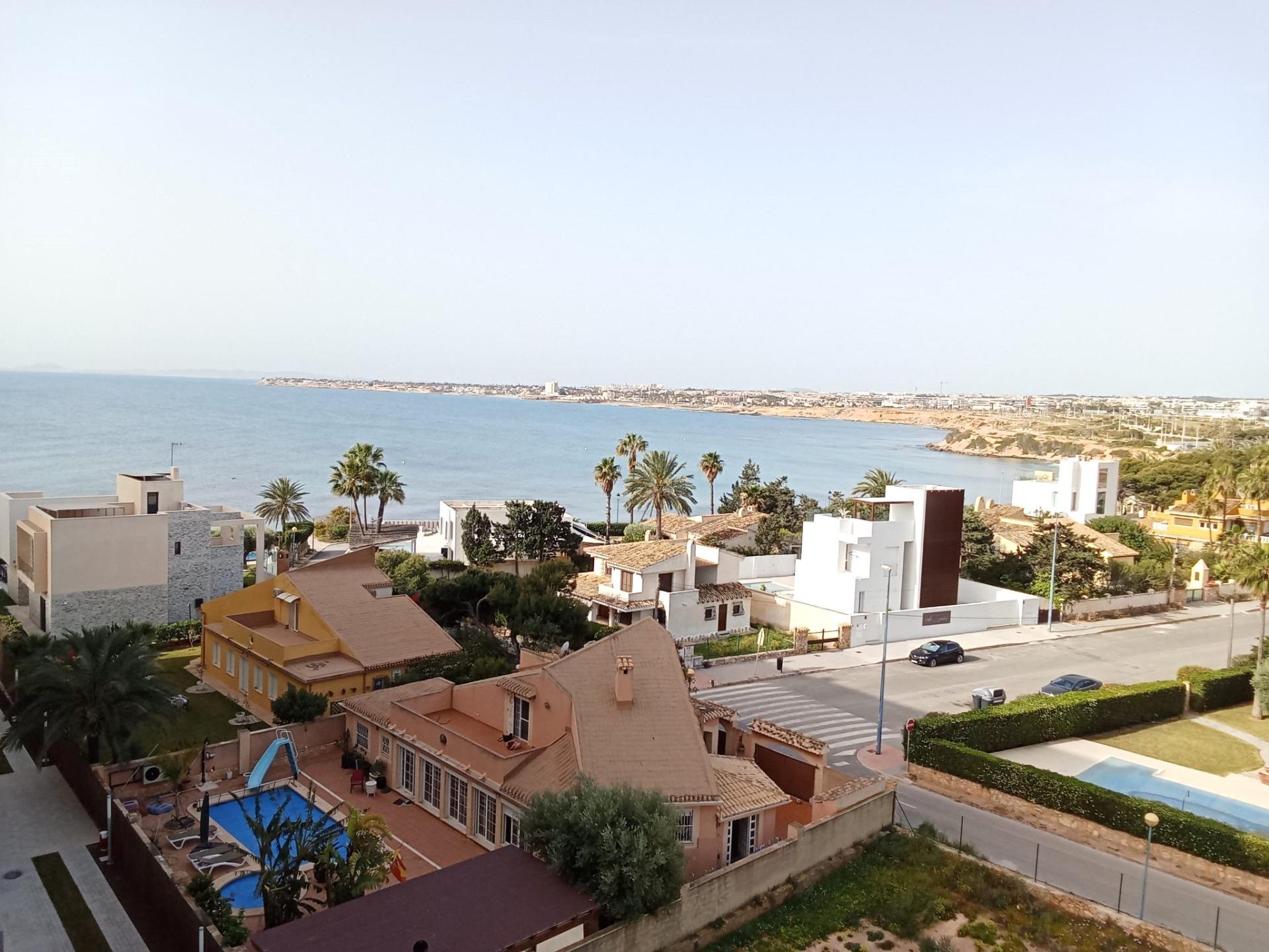 Bathroom in apartment for sale in Torrevieja