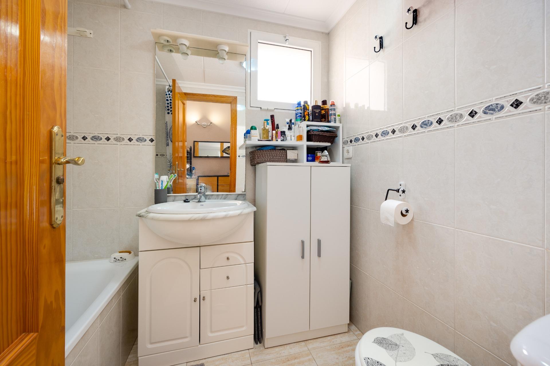 Master bedroom in apartment for sale in Torrevieja