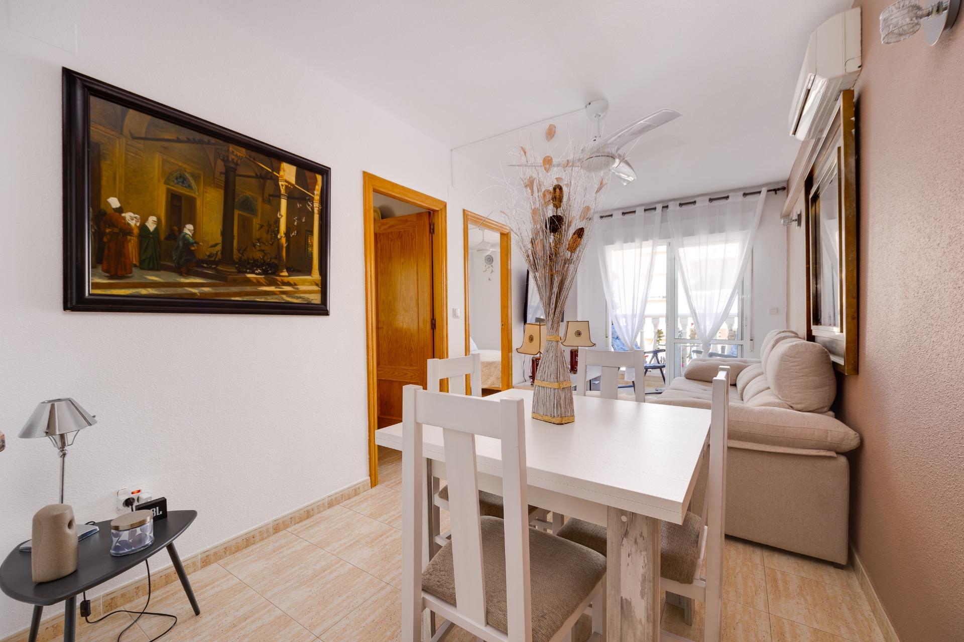 Dining area in apartment for sale in Torrevieja