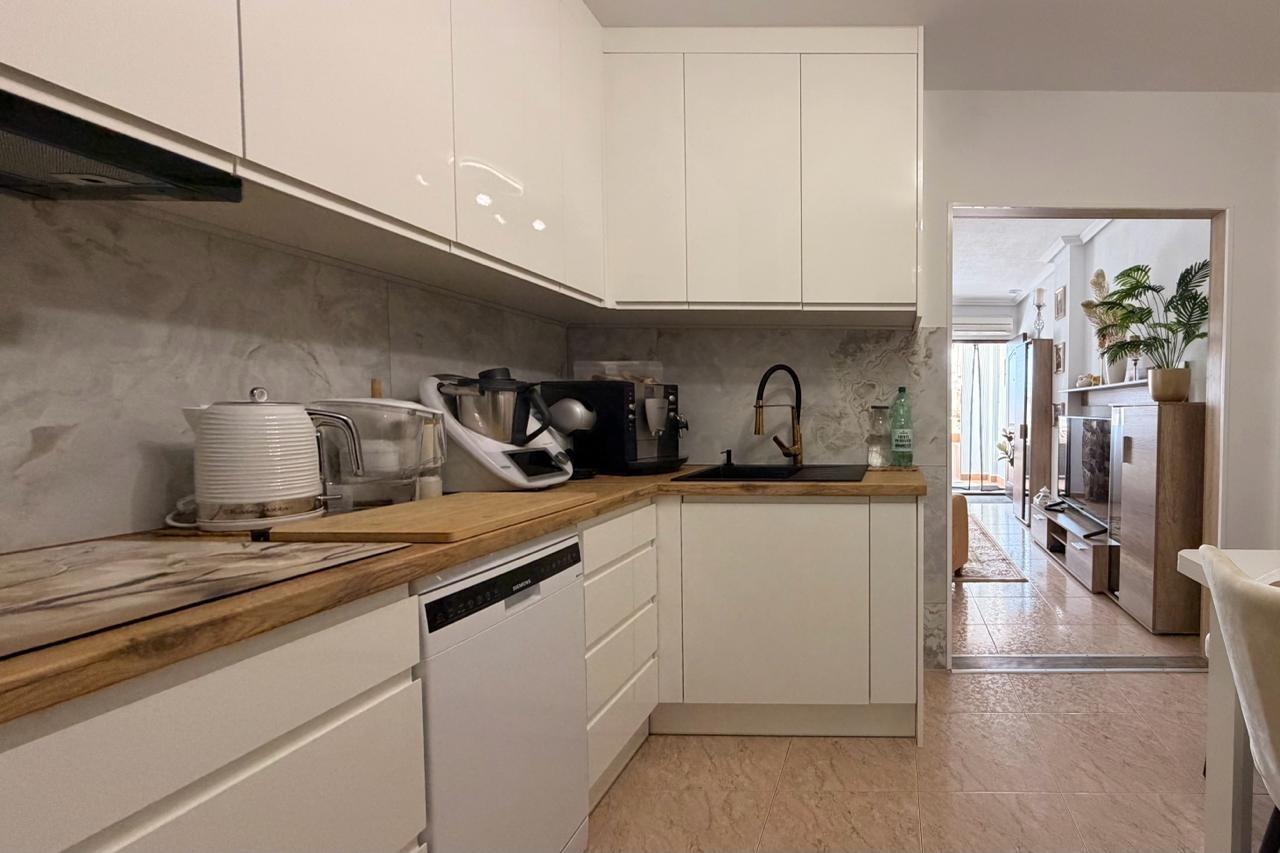 Dining area in apartment for sale in Torrevieja
