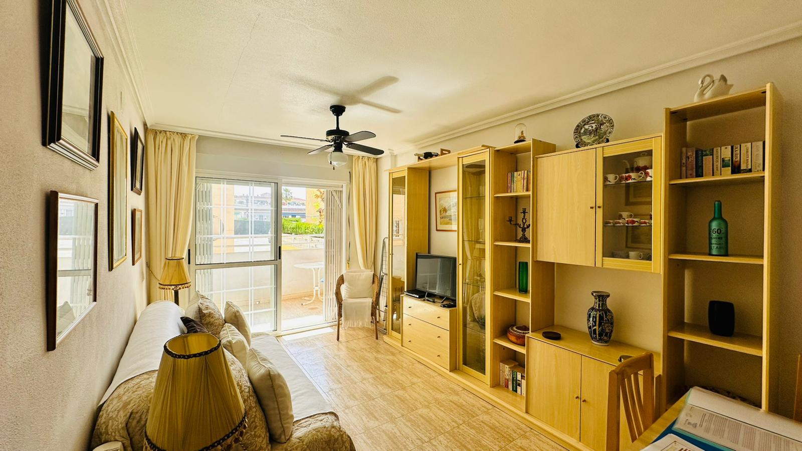 Pool area in apartment for sale in Torrevieja