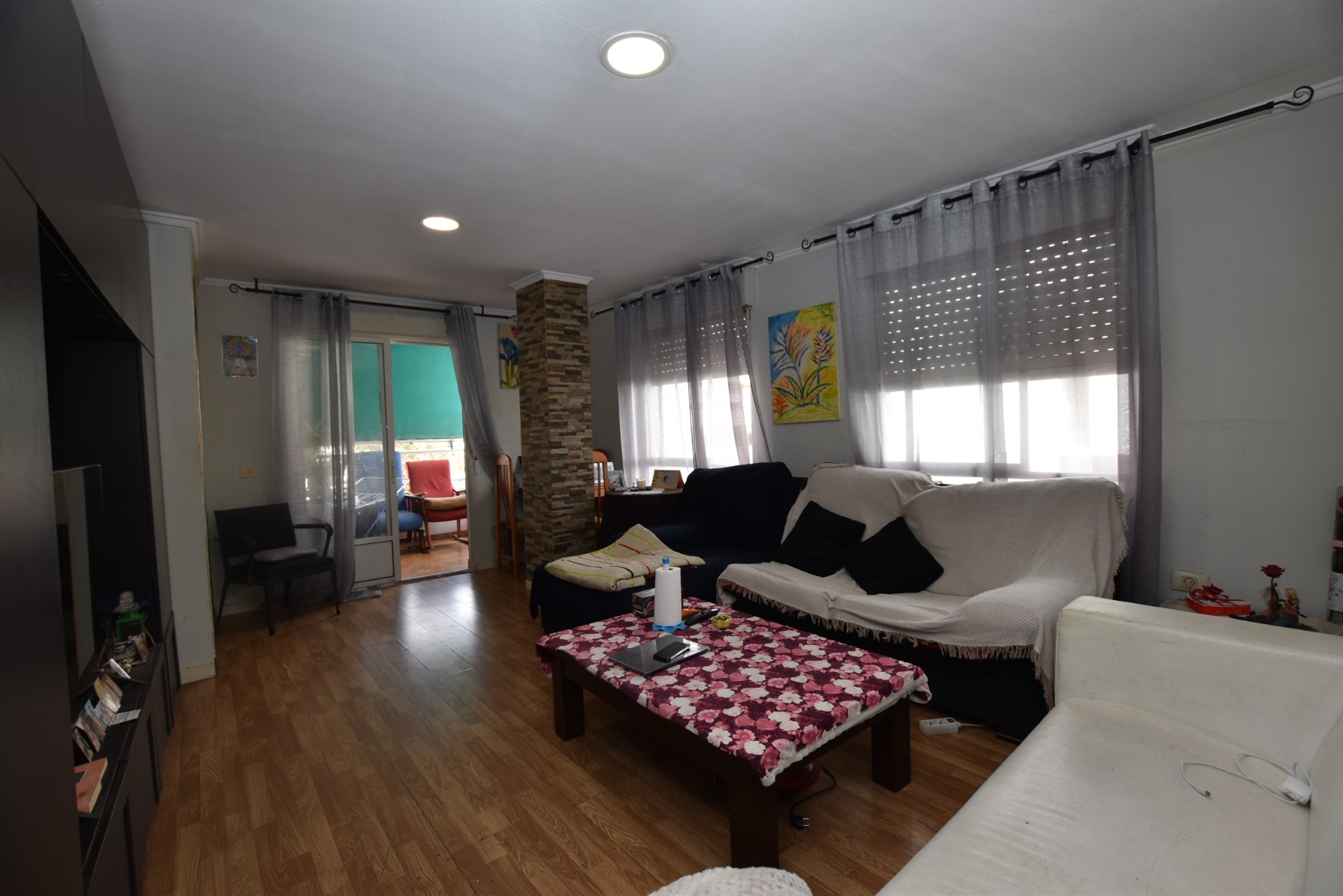 Terrace in apartment for sale in Torrevieja