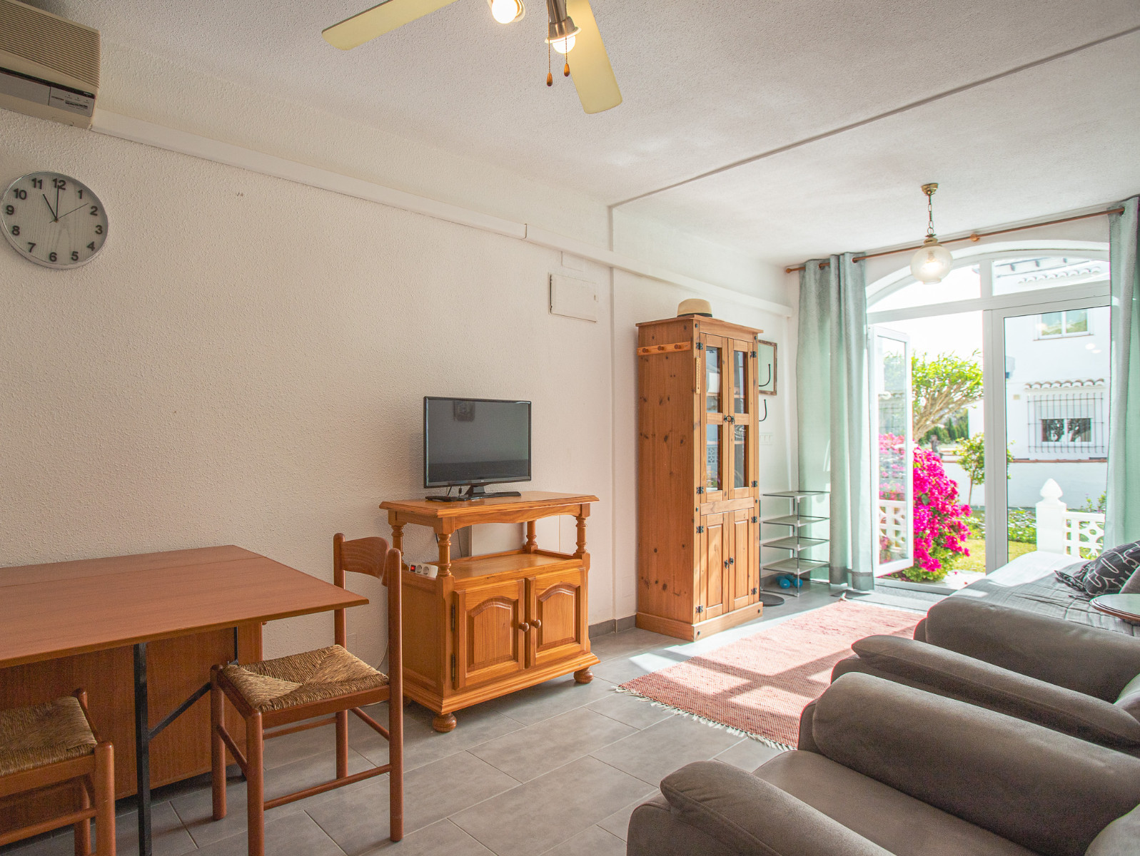 Exterior view in bungalow for sale in Torrevieja