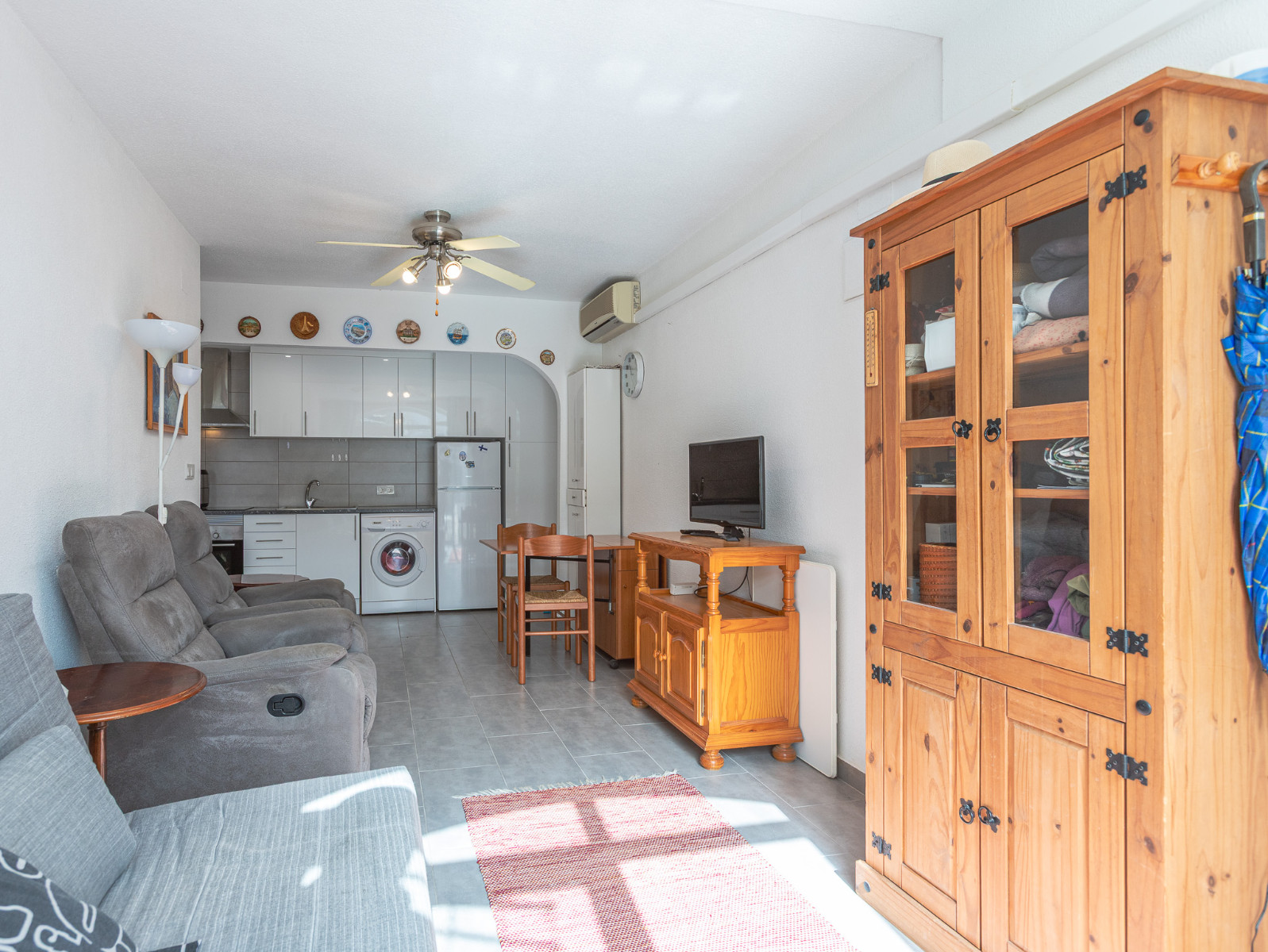 Pool area in bungalow for sale in Torrevieja