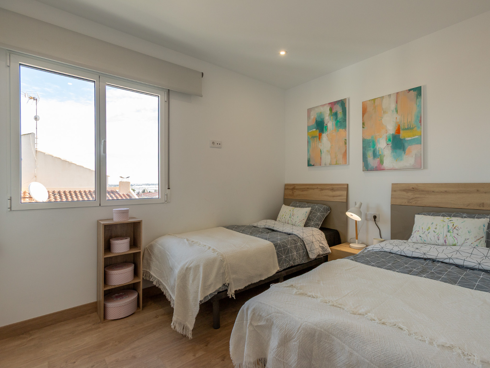 Terrace in villa for sale in Los Balcones