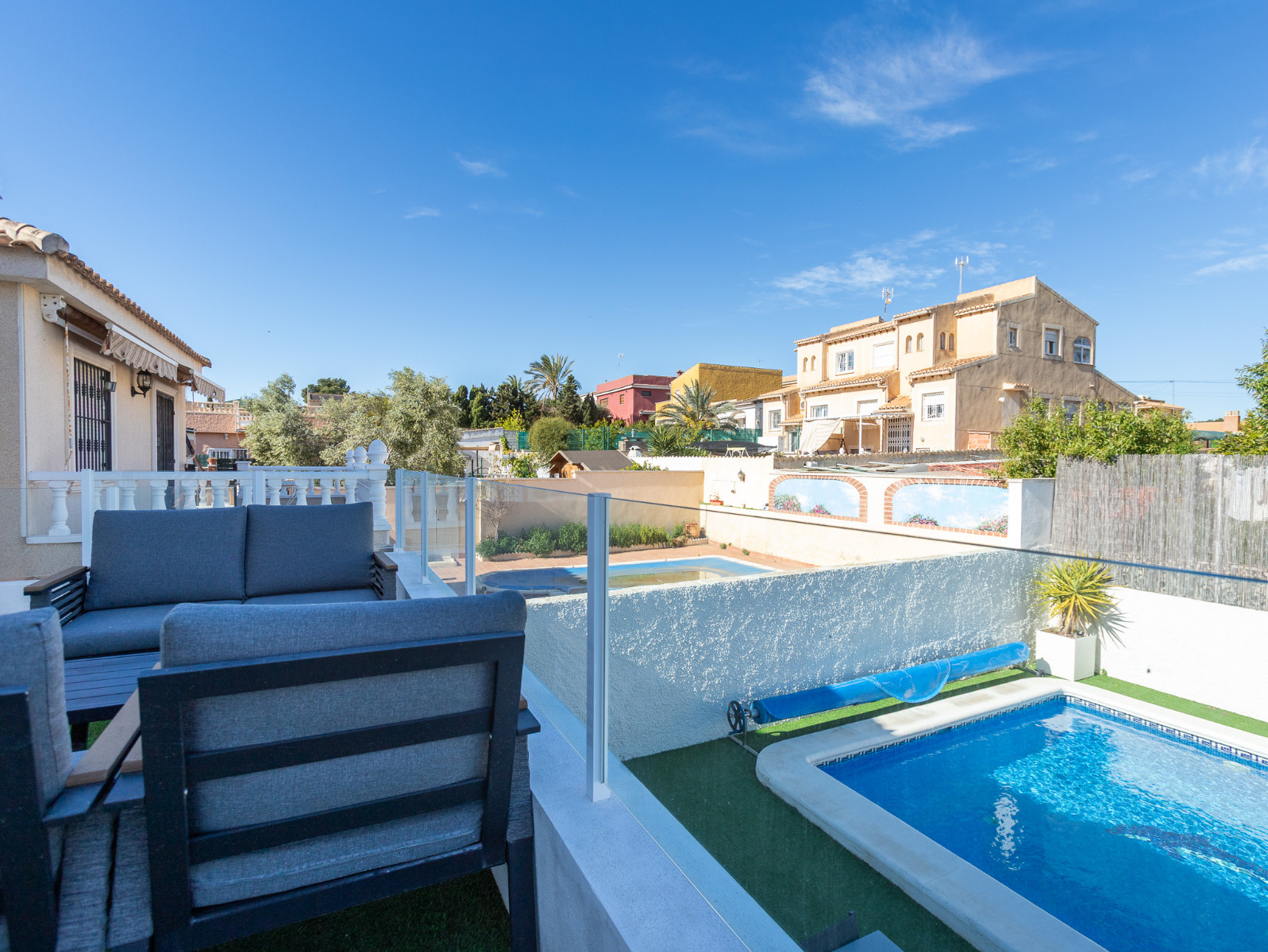 Living room in villa for sale in Los Balcones