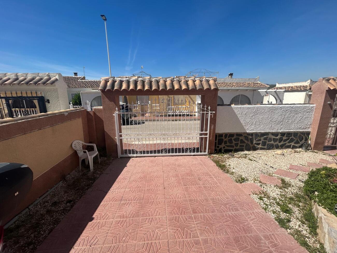 Exterior view in villa for sale in Camposol