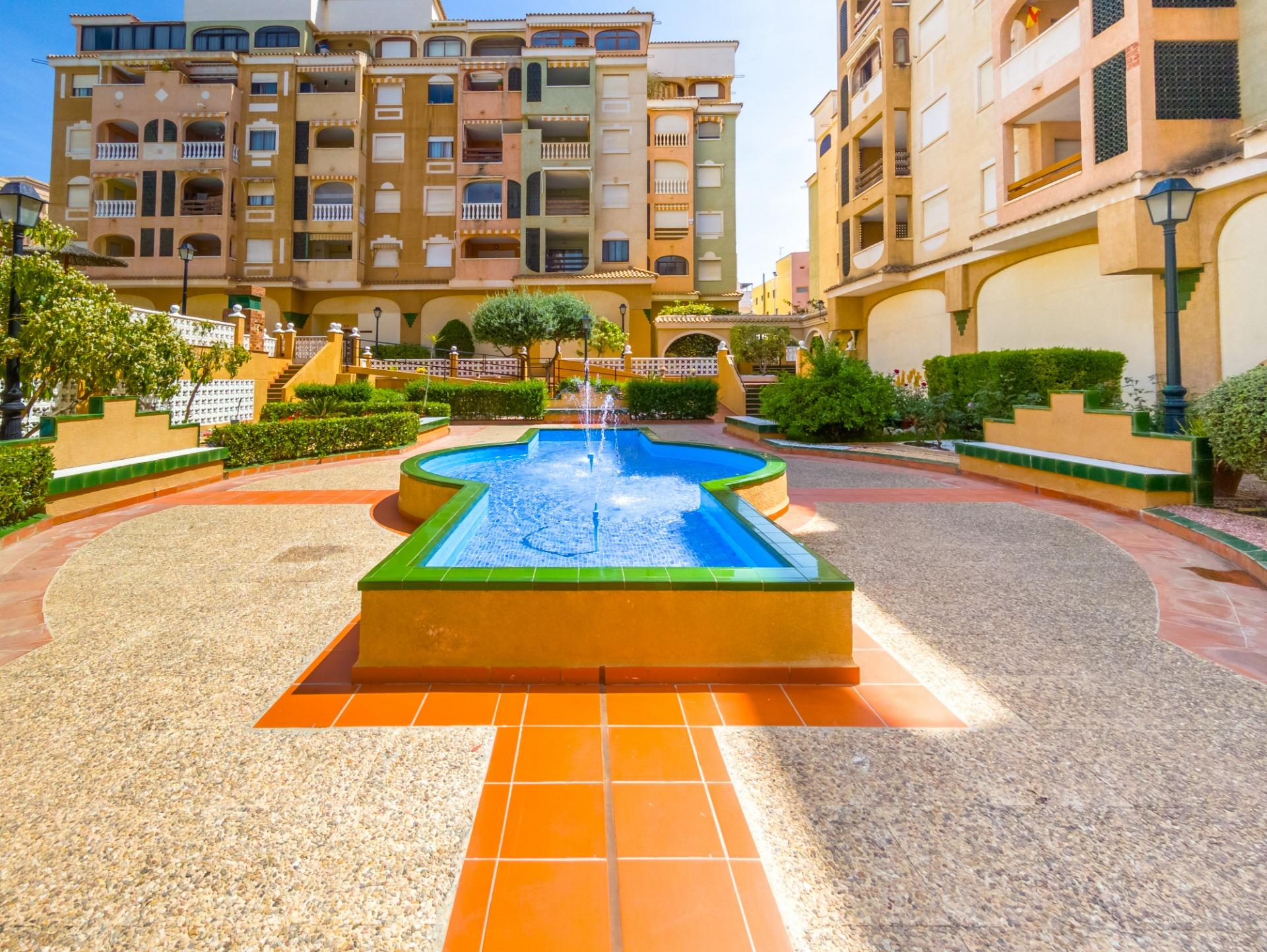 Living room in apartment for sale in Torrevieja
