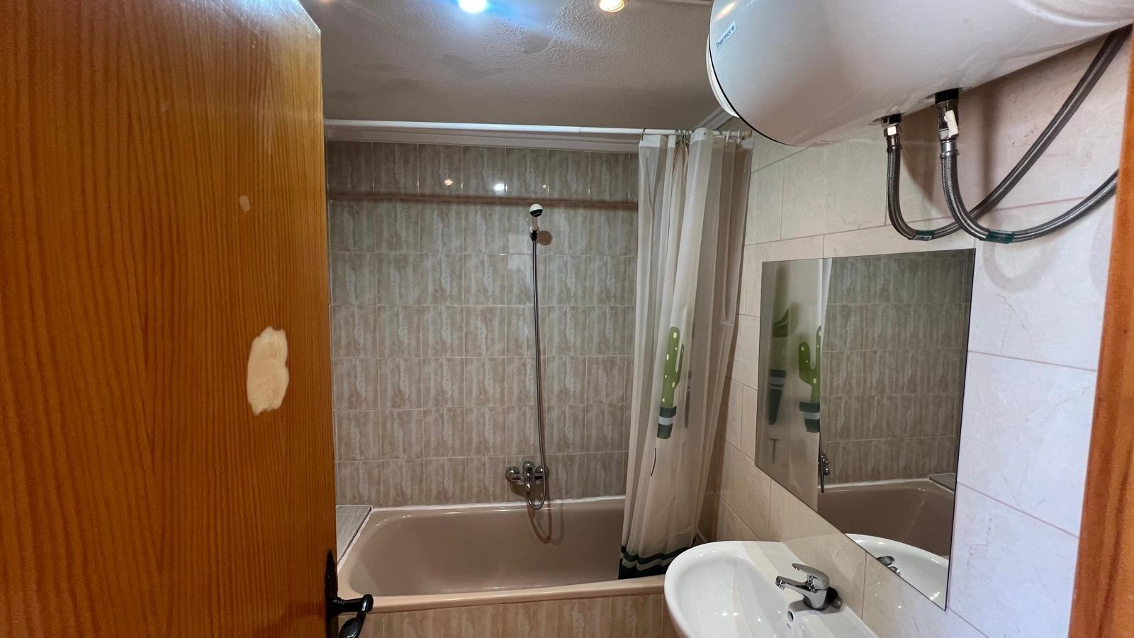 Kitchen in apartment for sale in Torrevieja