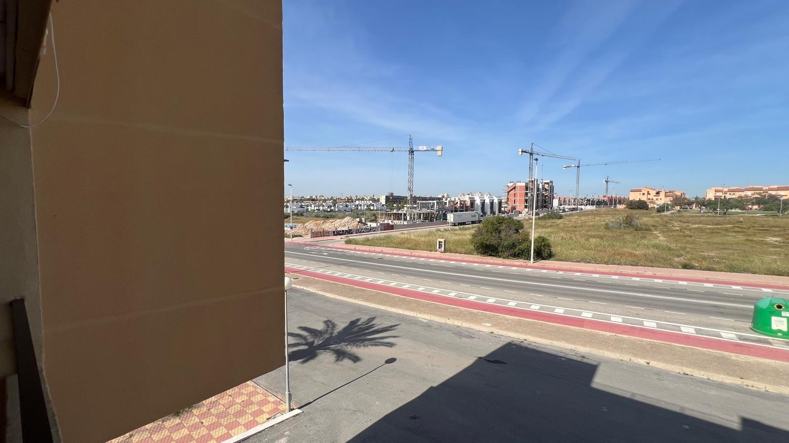 Garden in apartment for sale in Torrevieja