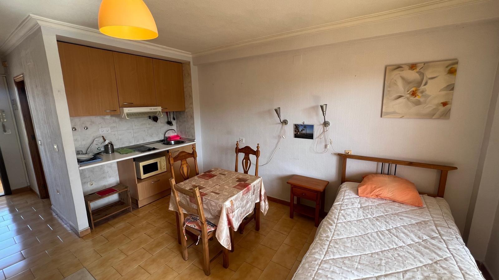 Terrace in apartment for sale in Torrevieja