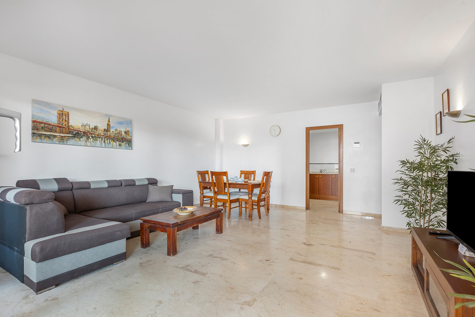 Terrace in apartment for sale in Torrevieja
