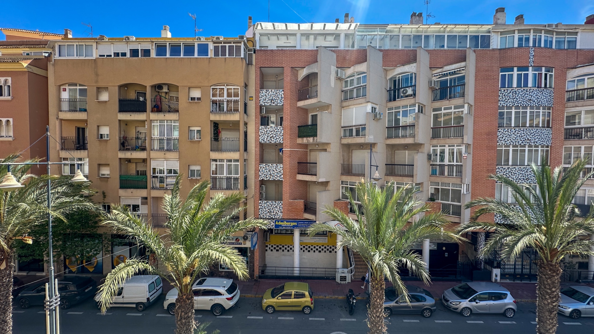 Living room in apartment for sale in Torrevieja