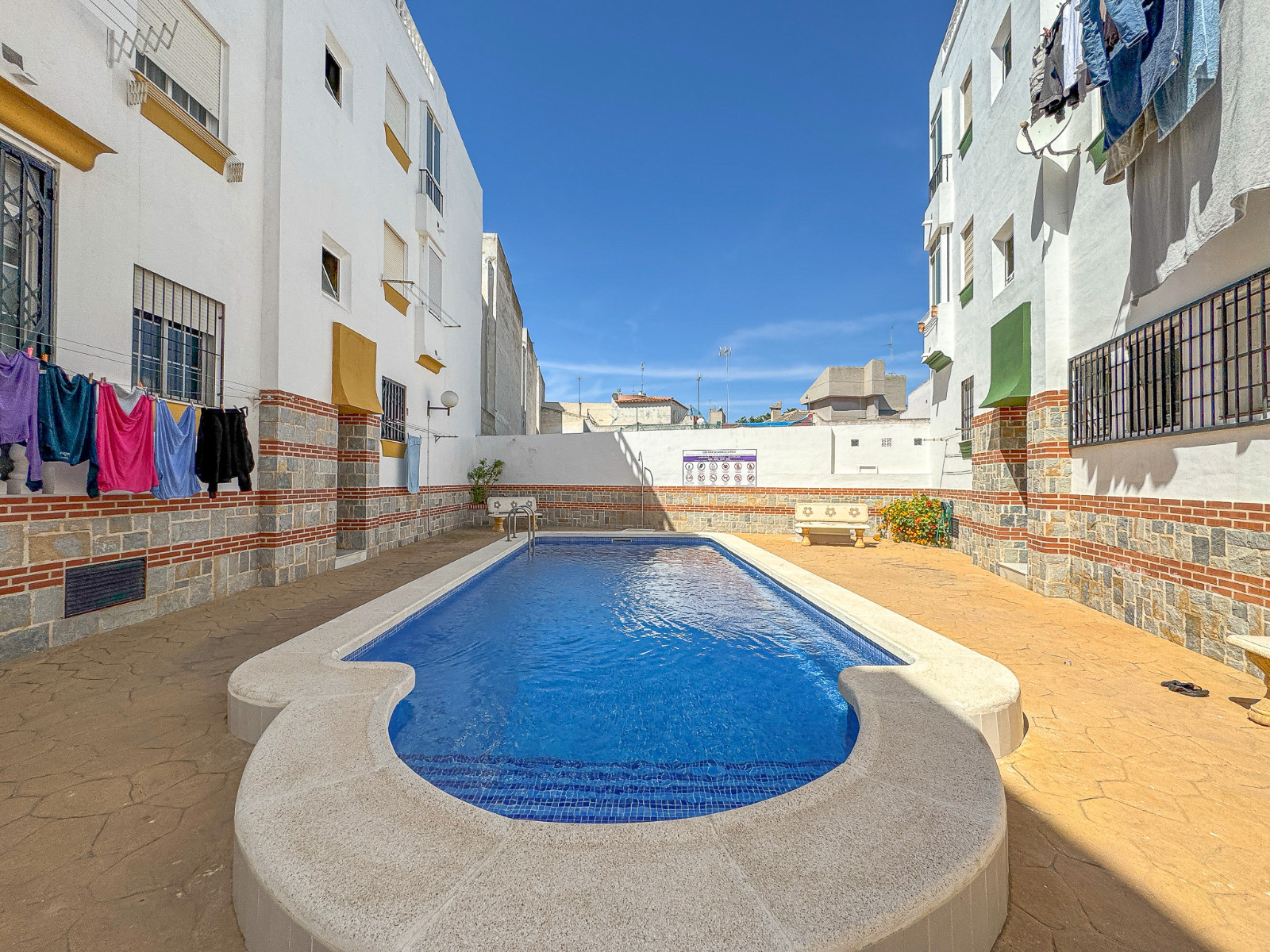 Kitchen in apartment for sale in Torrevieja