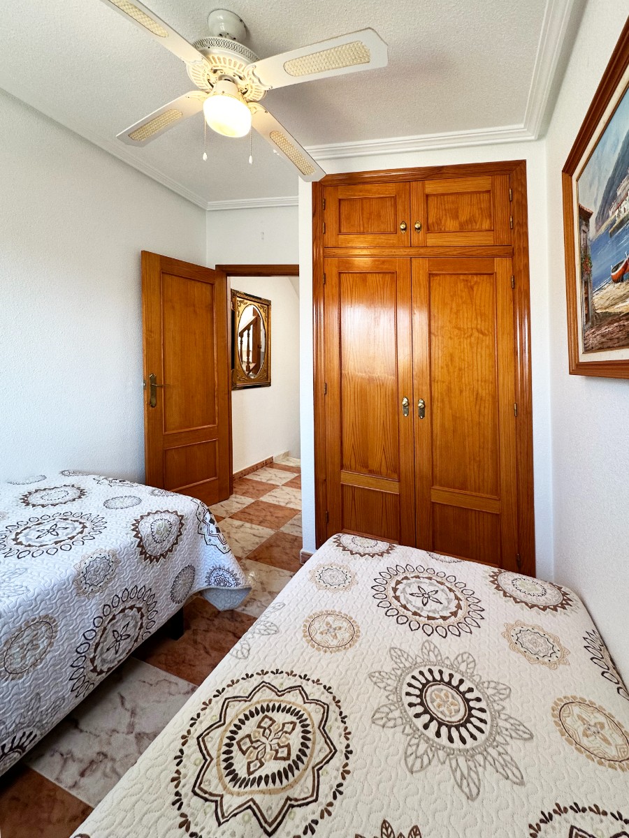 Dining area in terraced for sale in Orihuela Costa