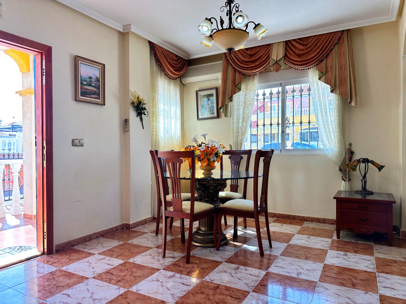 Bedroom in terraced for sale in Orihuela Costa