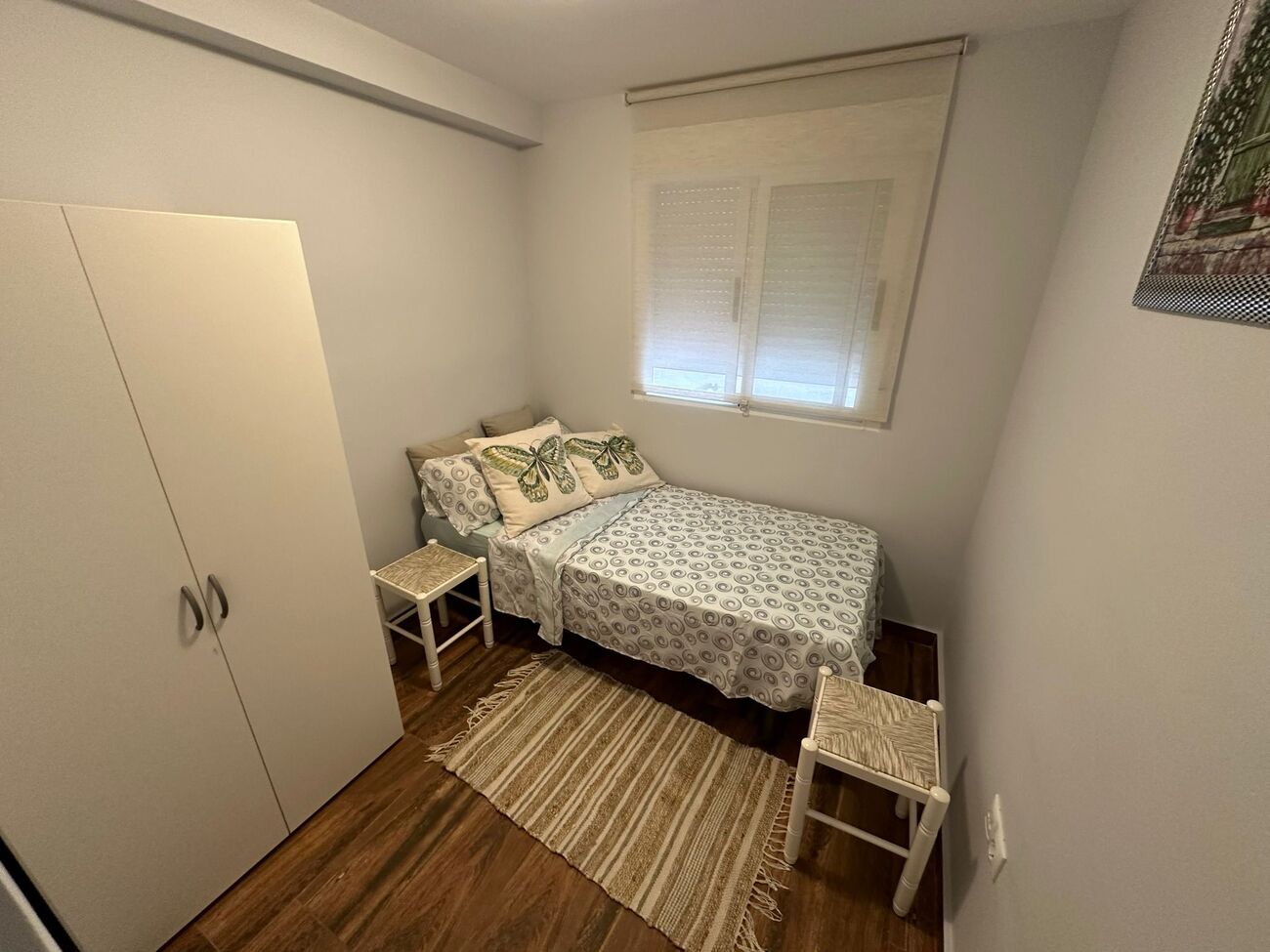 Bedroom in apartment for sale in Alicante
