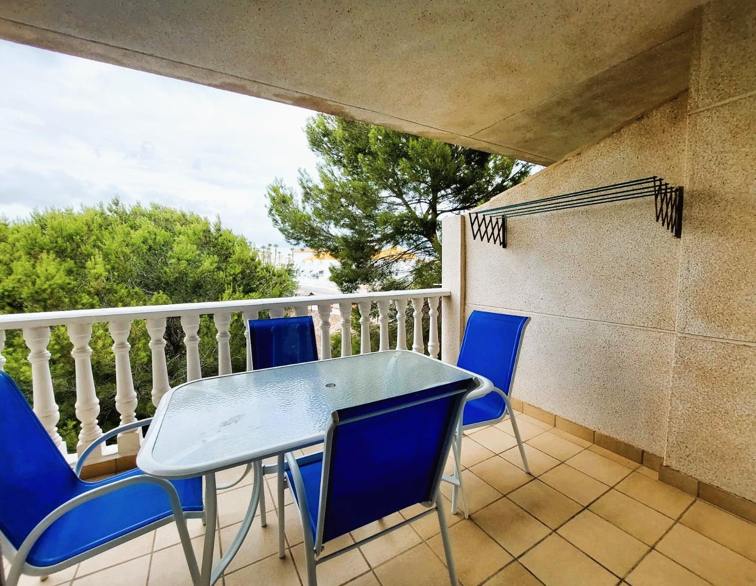 Framhjarta ljúsið á Orihuela Costa – 75 m² fyrir hægreiðslu og einkunn
