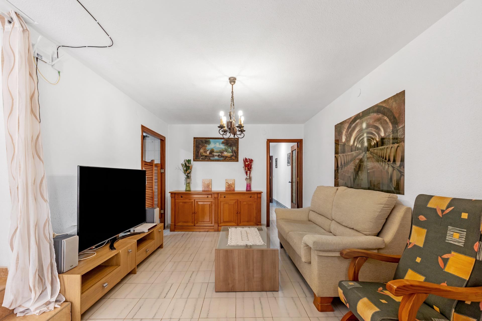 Bedroom in bungalow for sale in Torrevieja
