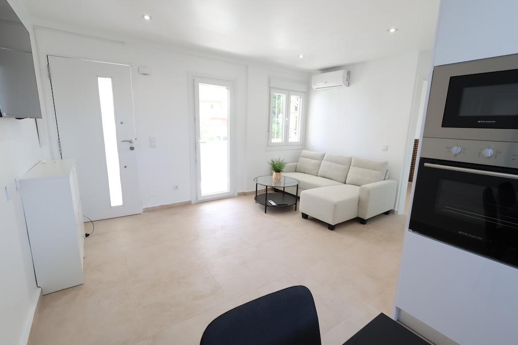 Bedroom in bungalow for sale in Orihuela Costa