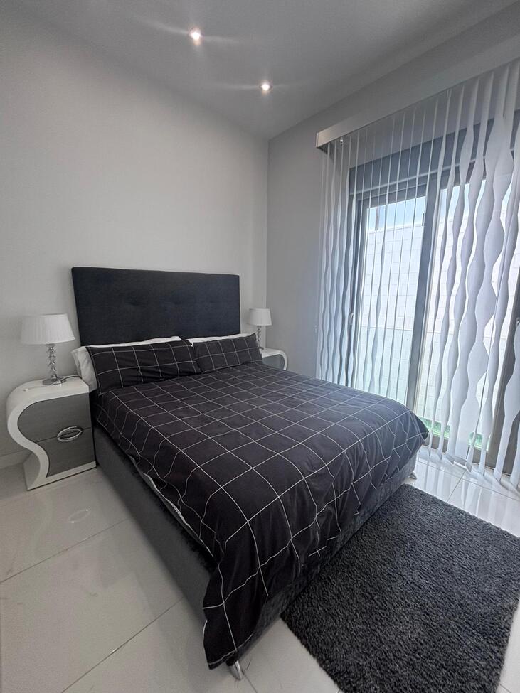 Terrace in villa for sale in Villamartin