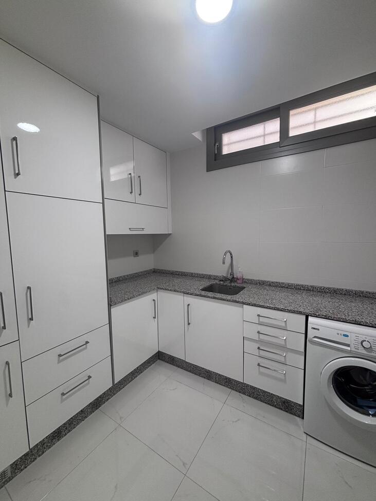 Garden in villa for sale in Villamartin