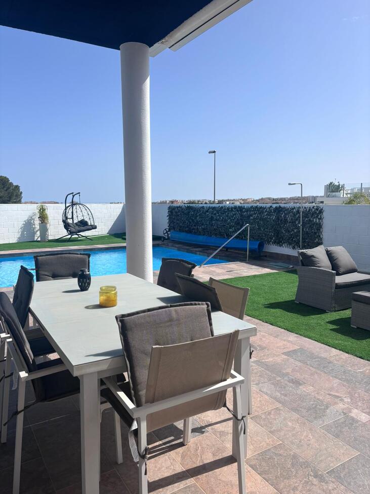 Bathroom in villa for sale in Villamartin