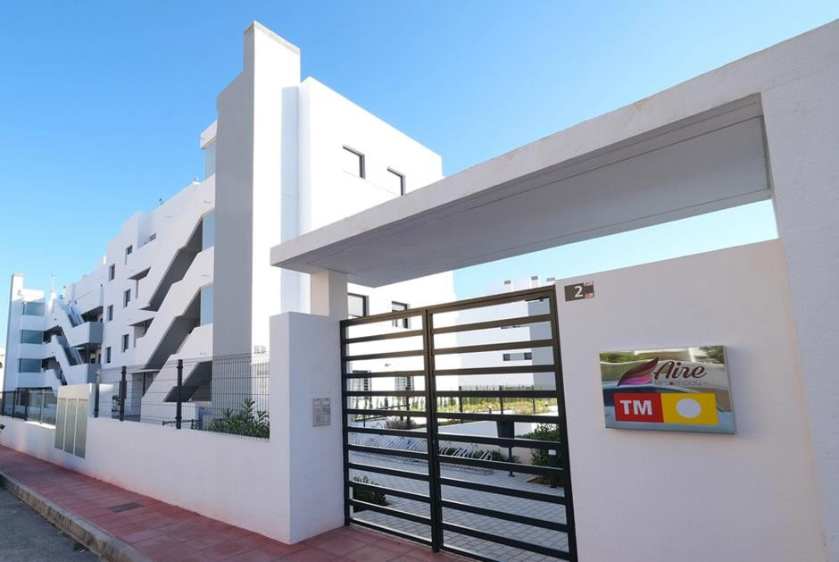 Bathroom in apartment for sale in Villamartin