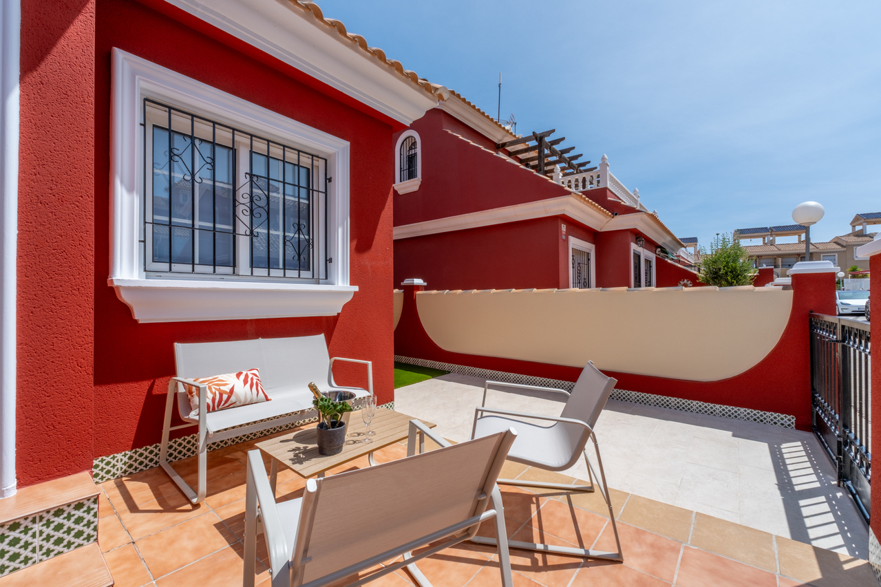 Living room in terraced for sale in Villamartin