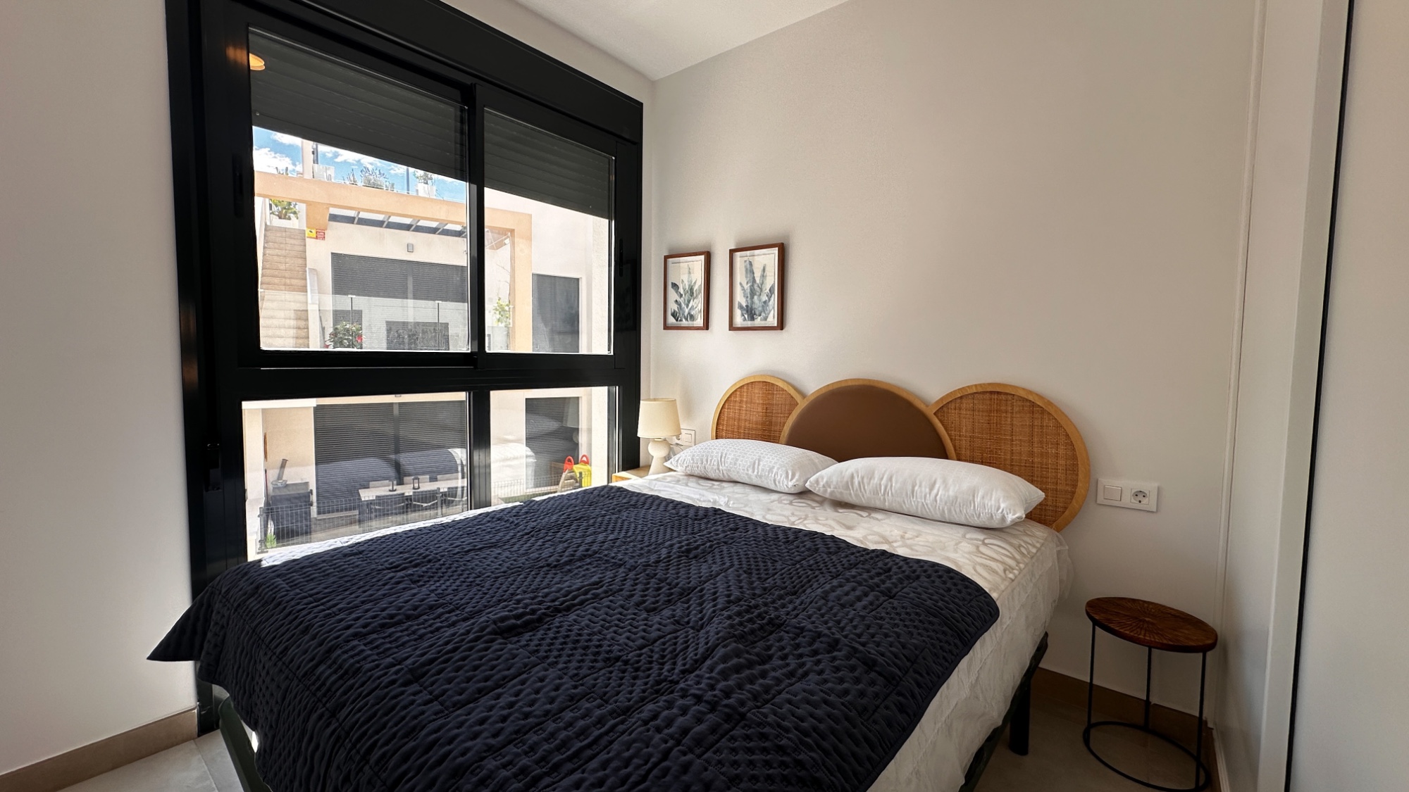 Bedroom in apartment for sale in Orihuela Costa
