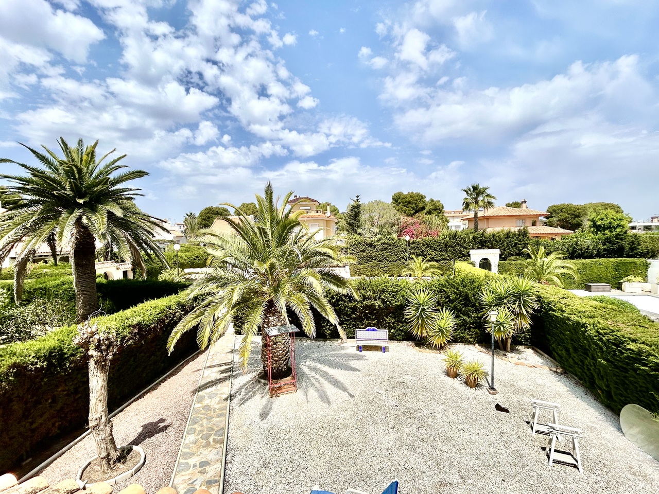 Master bedroom in villa for sale in La Zenia