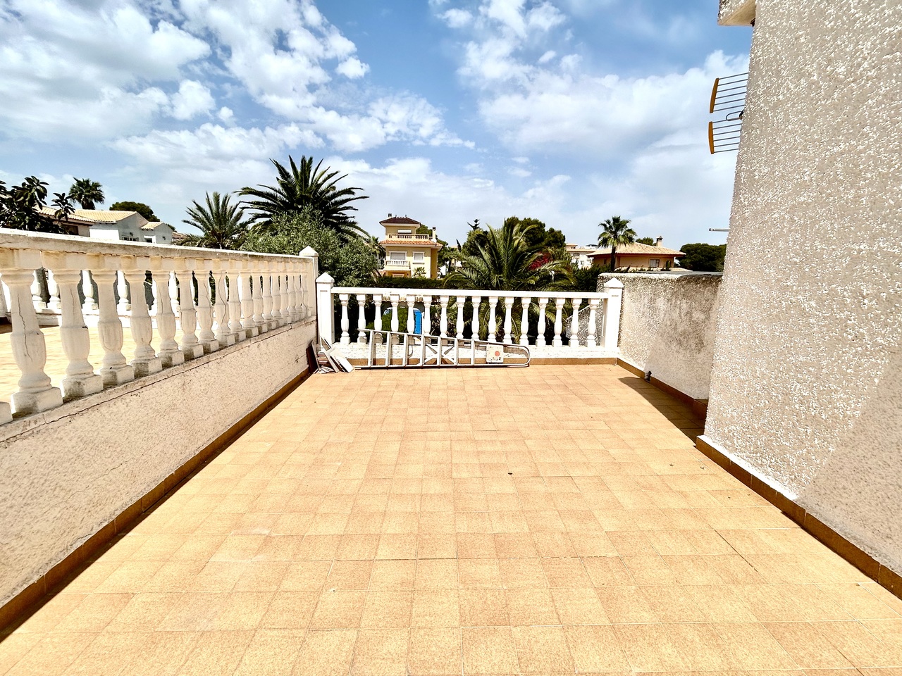 Bathroom in villa for sale in La Zenia