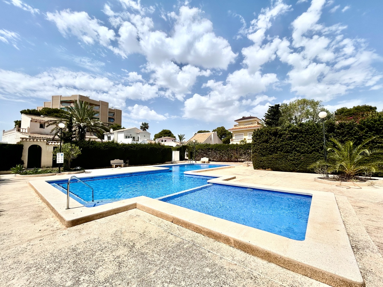 Pool area in villa for sale in La Zenia