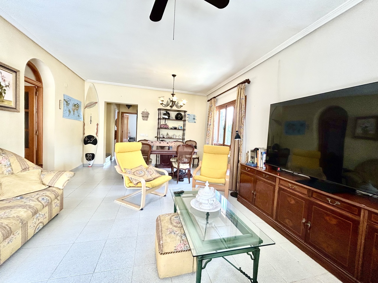 Garden in villa for sale in La Zenia