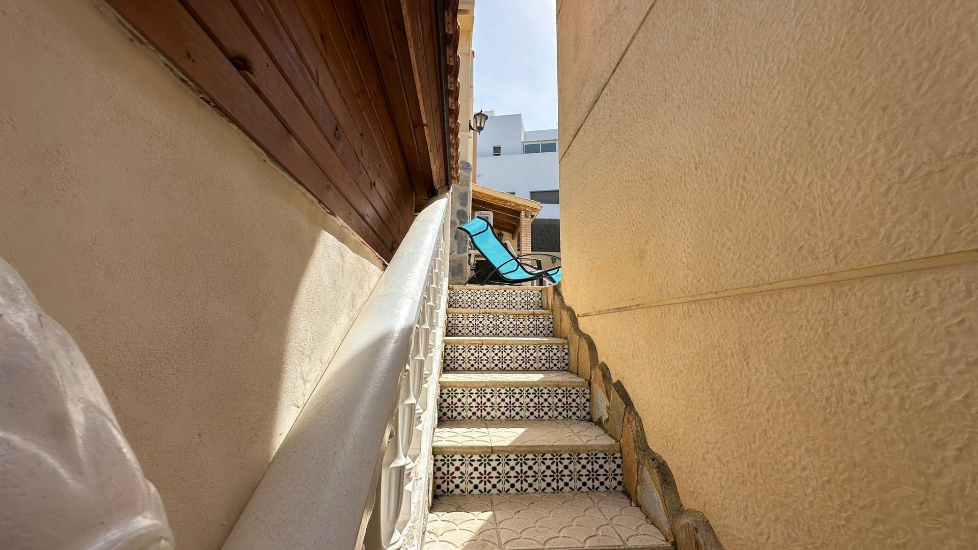 Kitchen in villa for sale in Torrevieja