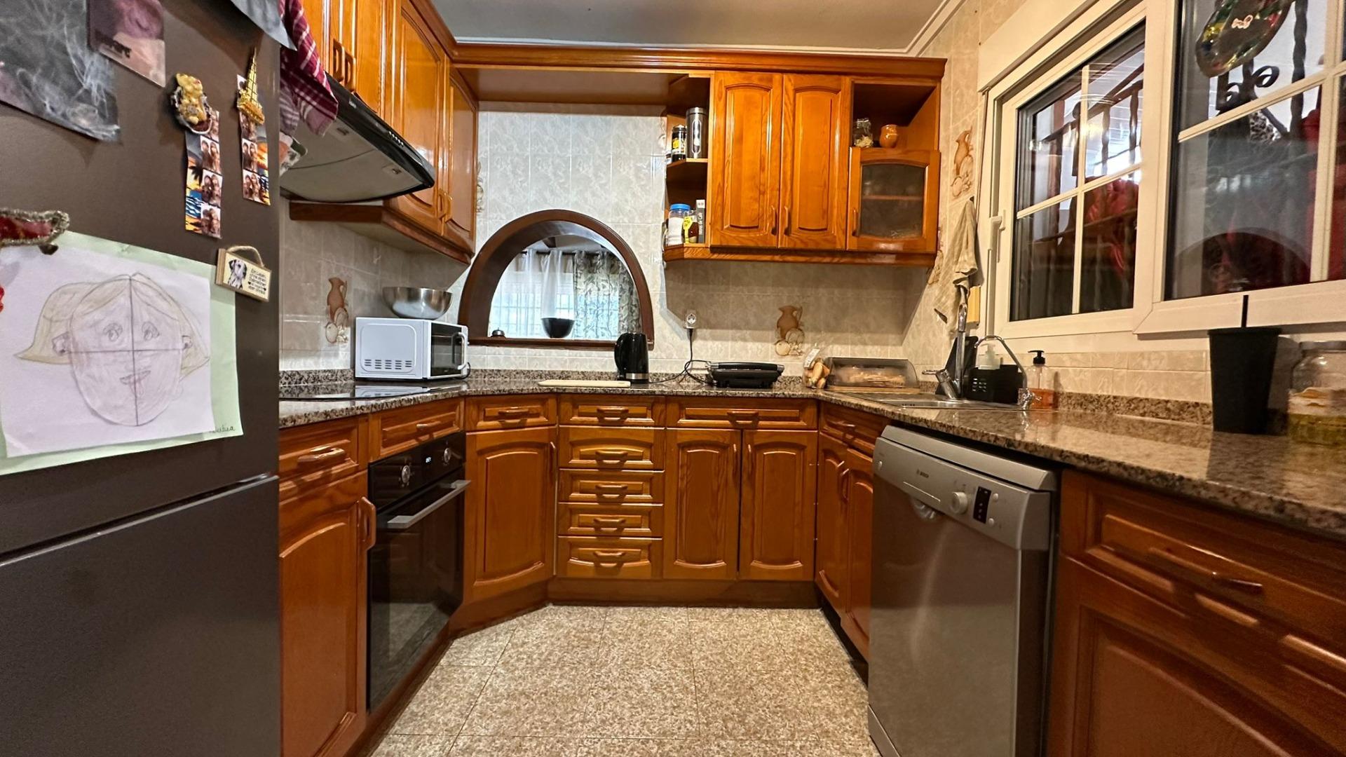 Dining area in villa for sale in Torrevieja