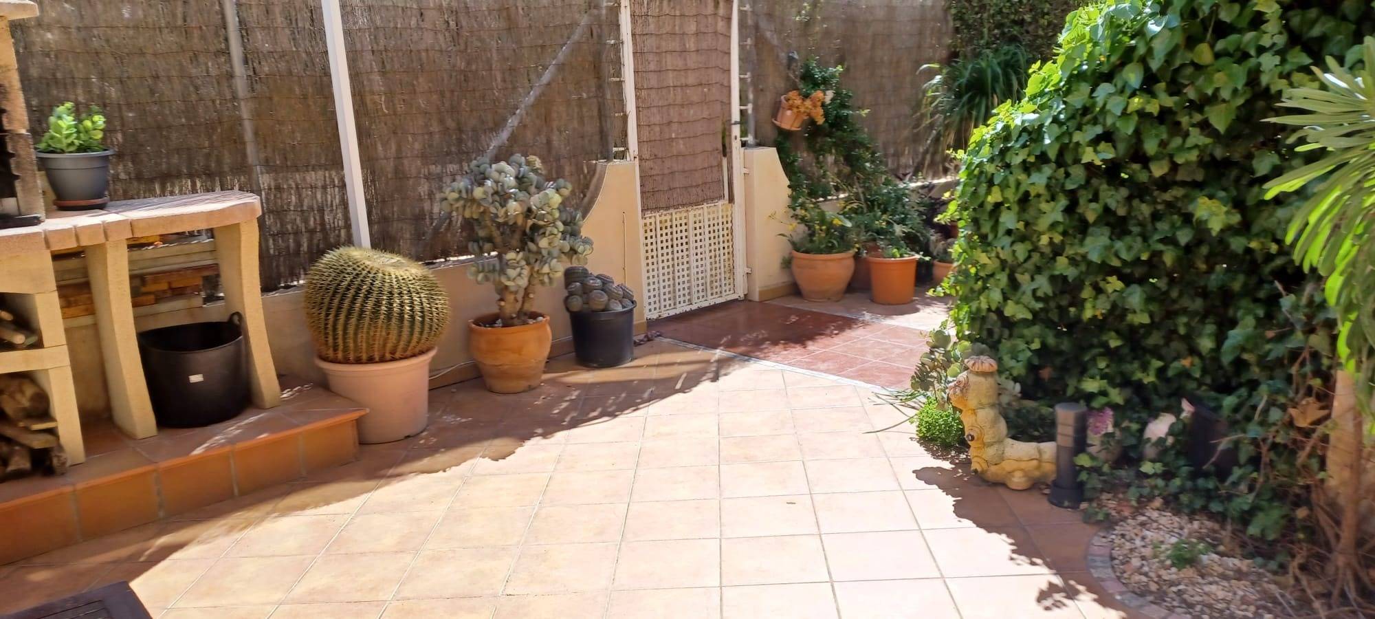 Master bedroom in bungalow for sale in Orihuela Costa