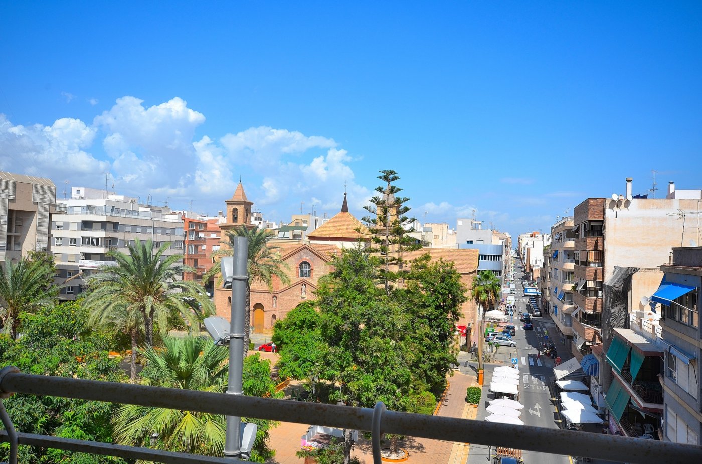 Terrace in apartment for sale in Torrevieja