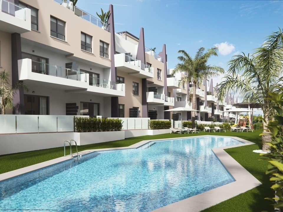 Exterior view in penthouse for sale in Torre de La Horadada