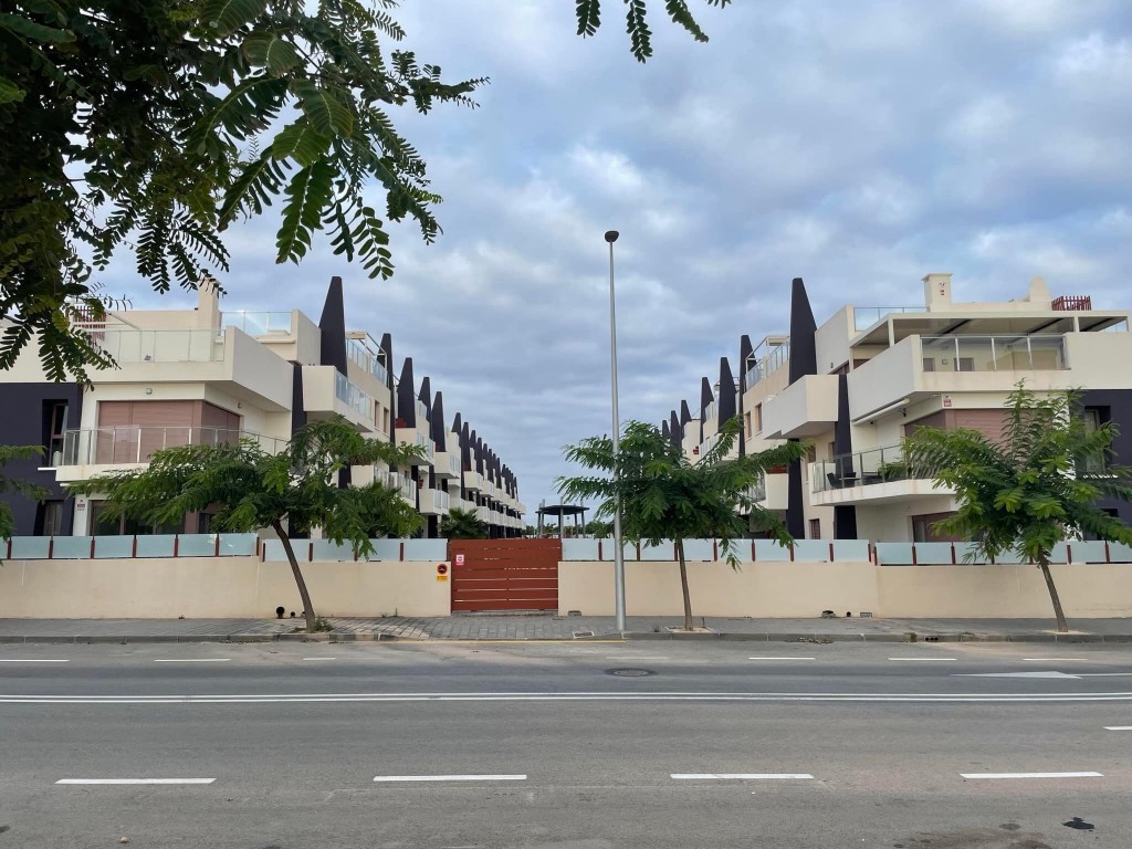 Terrace in penthouse for sale in Torre de La Horadada