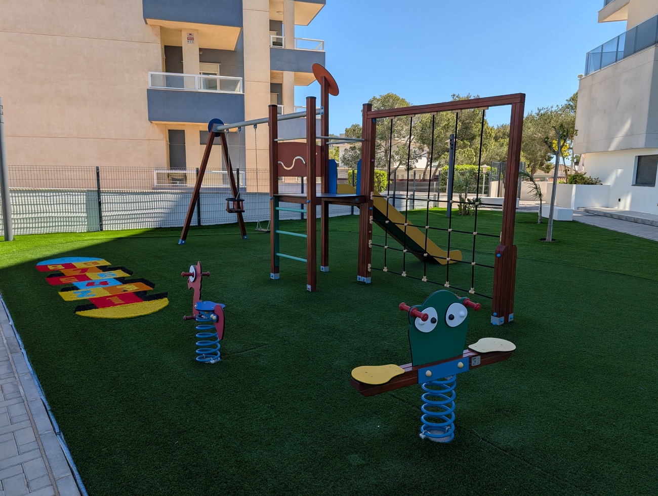 Garden in apartment for sale in Dehesa de Campoamor