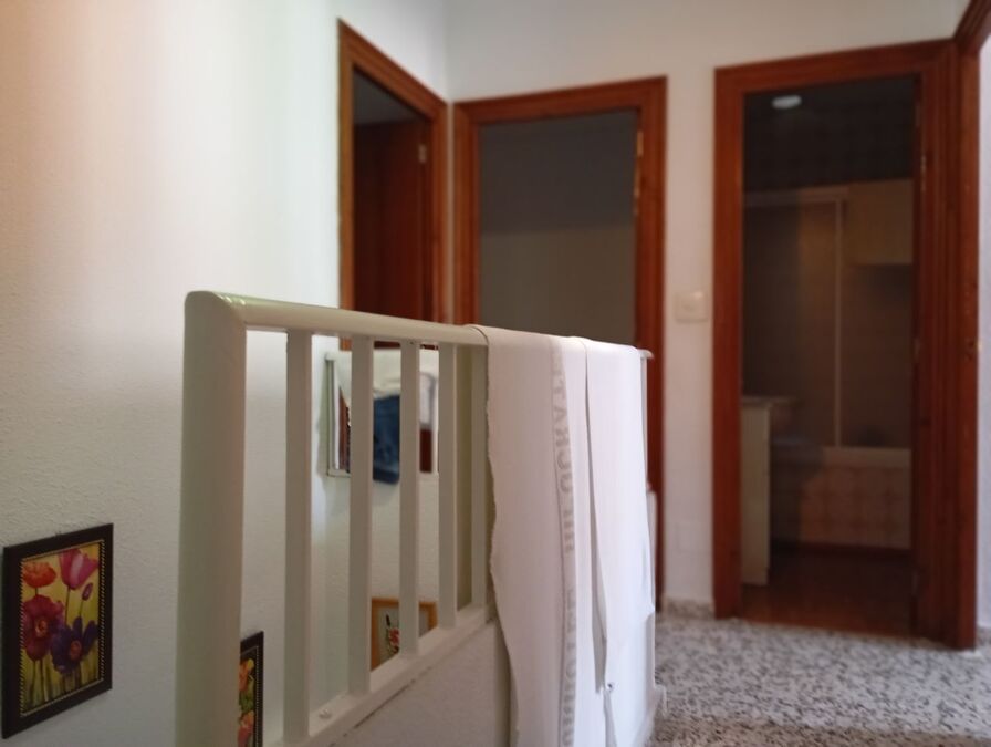 Bedroom in terraced for sale in Daya Vieja