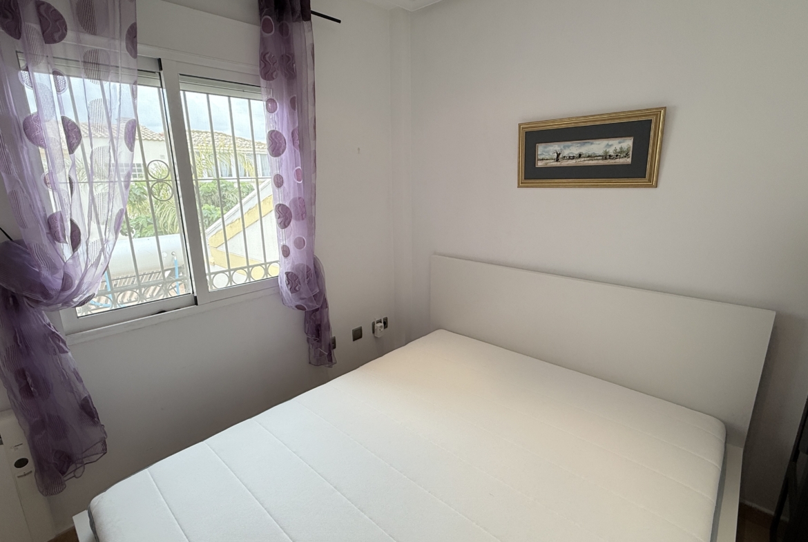 Bedroom in terraced for sale in Sucina