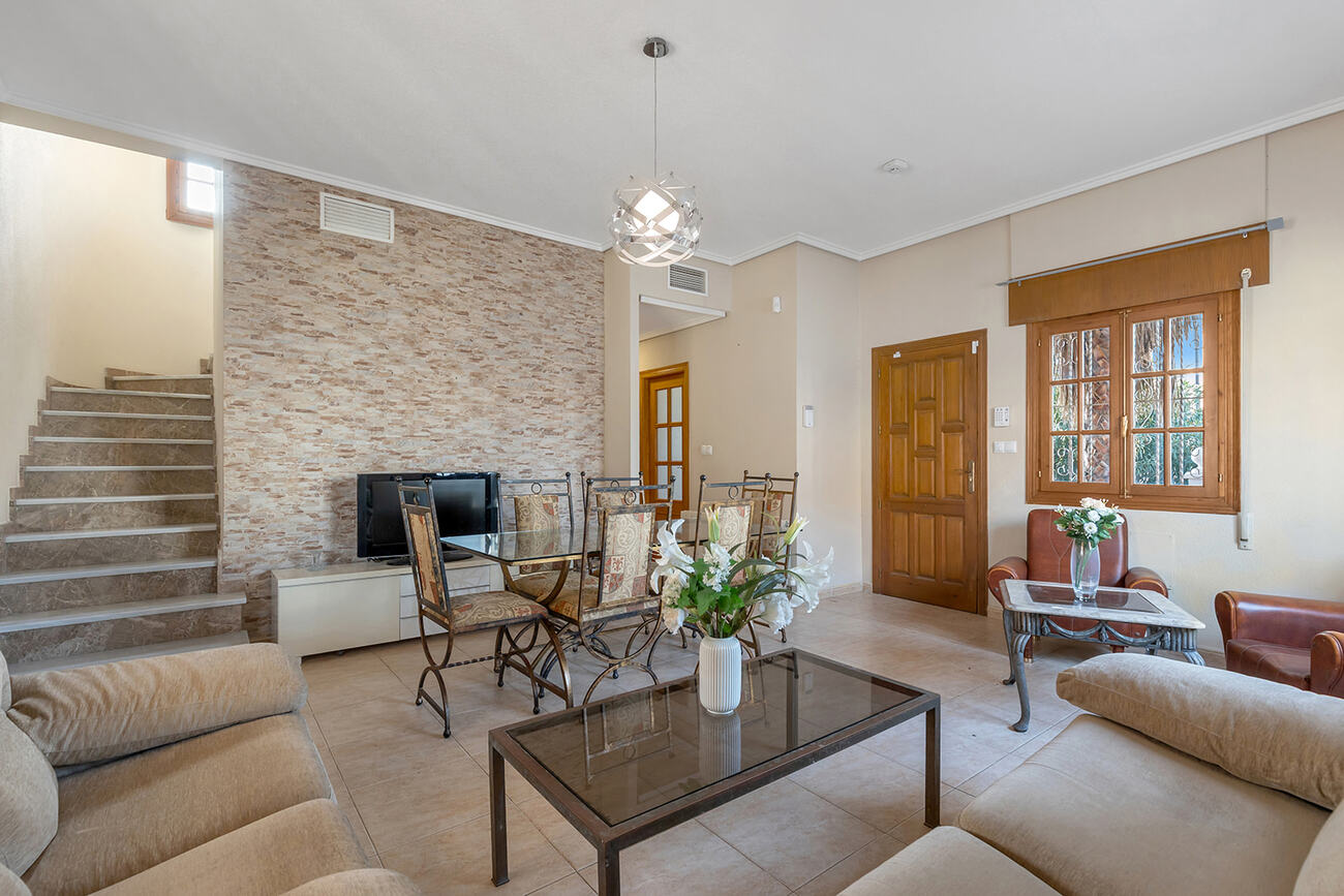 Terrace in villa for sale in Ciudad Quesada