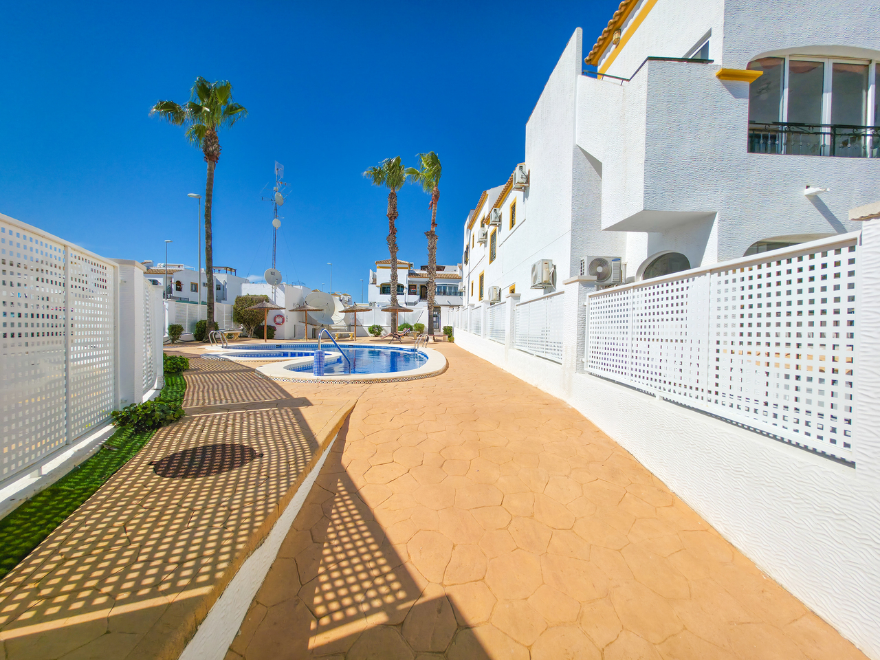 Bathroom in apartment for sale in Vistabella Golf Entre Naranjos